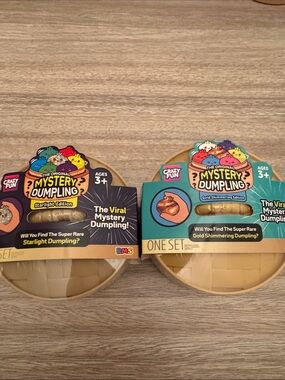 Mystery Dumpling Starlight & Gold shimmering Edition. Set of 2. NEW